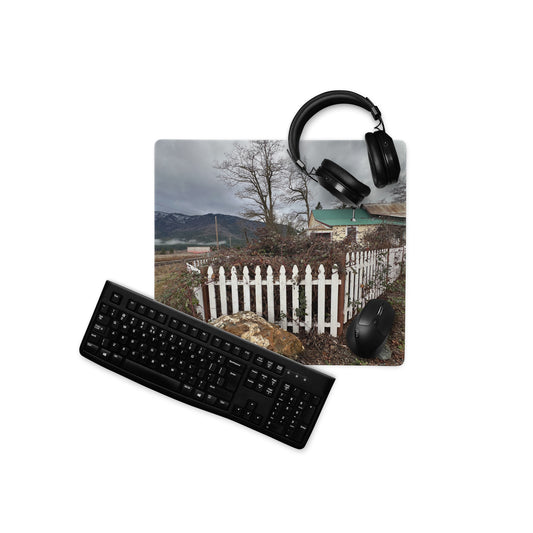 Cottage Picket Fence Gaming Mouse Pad